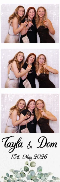 Photo Strips - Magic Mirror Photo Booth (4)
